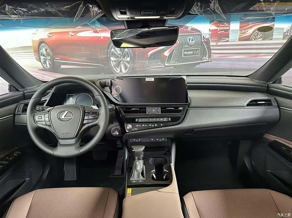 Lexus ES, 2023 7