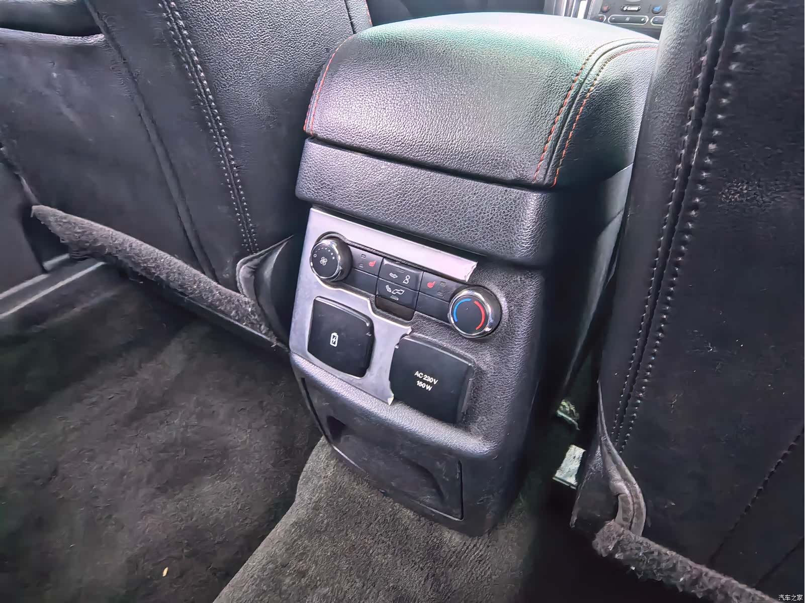 Ford Explorer, 2016 10