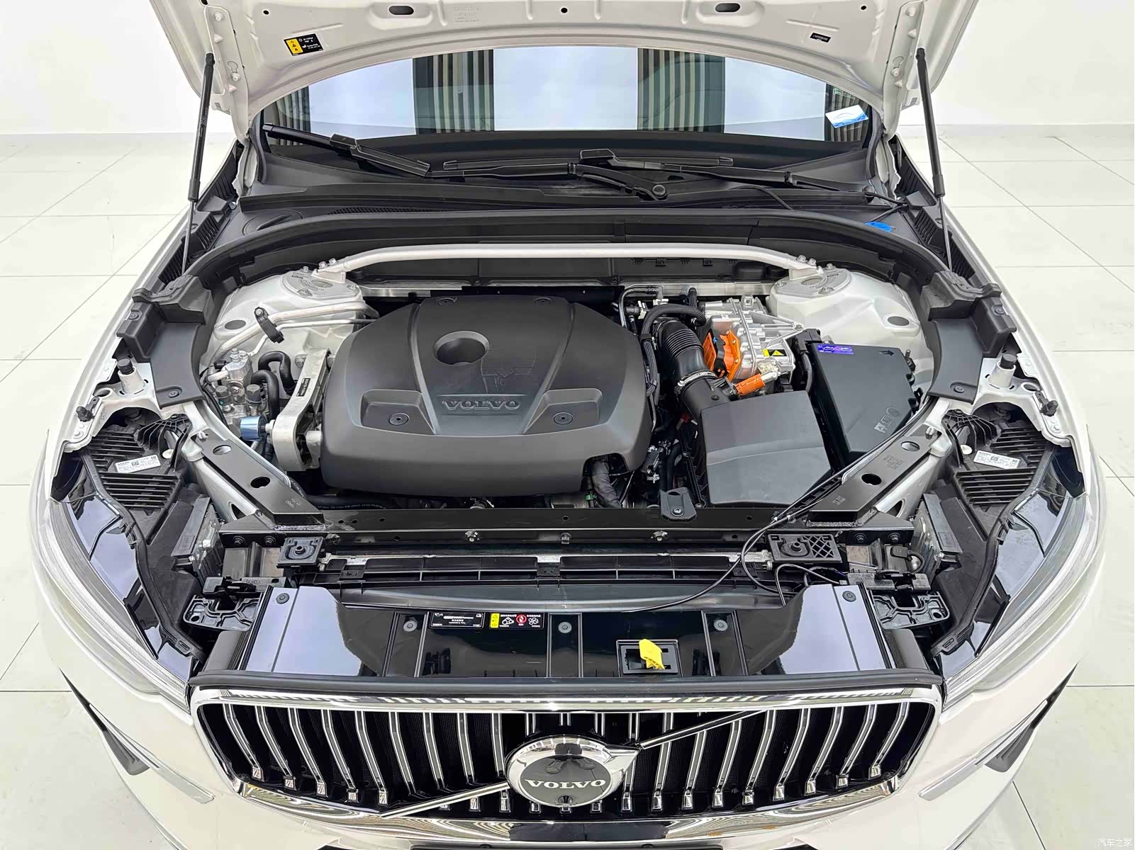 Volvo XC60, 2024 7