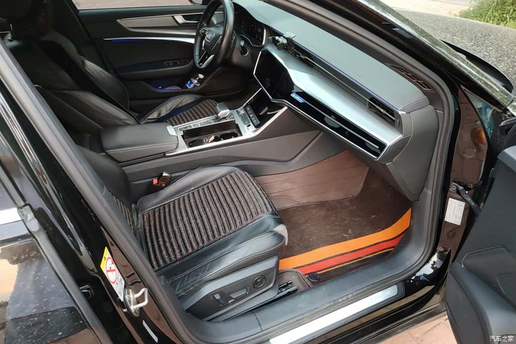 Audi A6L, 2020 8