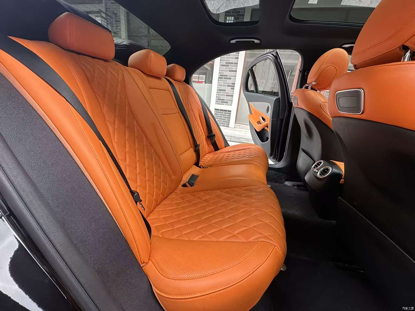 Mercedes-Benz E-Class, 2017 9