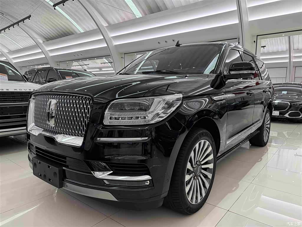 Lincoln Navigator