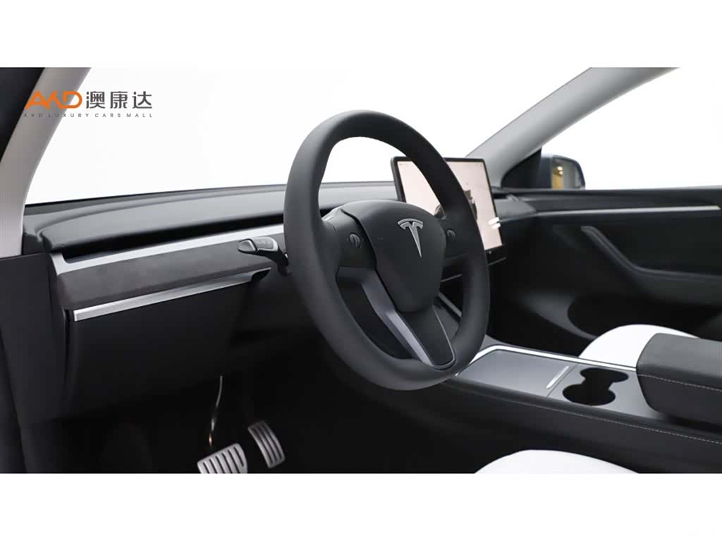 Tesla Model Y, 2023 6