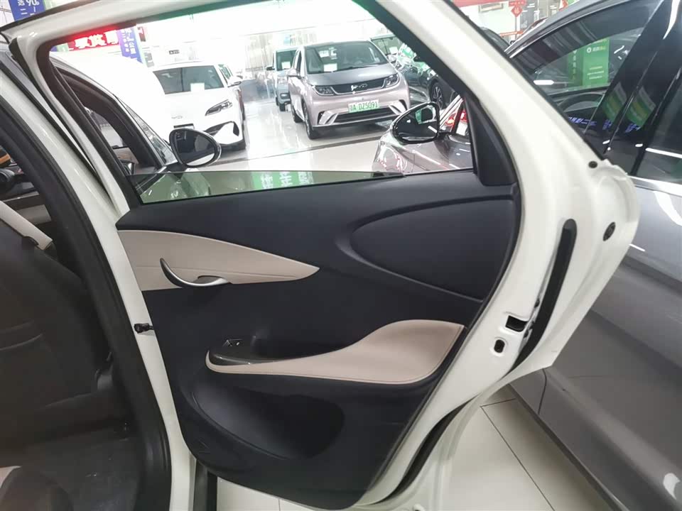BYD dolphin BYD dolphin