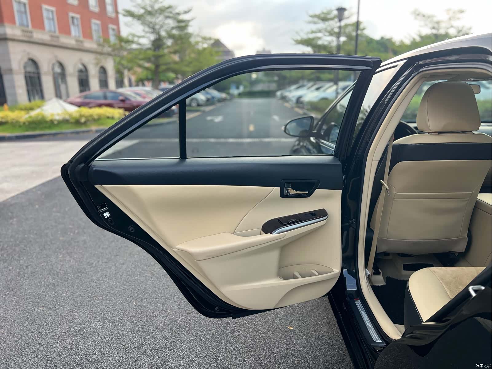 Toyota Camry, 2017 14
