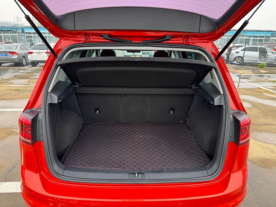 Volkswagen Golf*Jiayu Volkswagen Golf*Jiayu