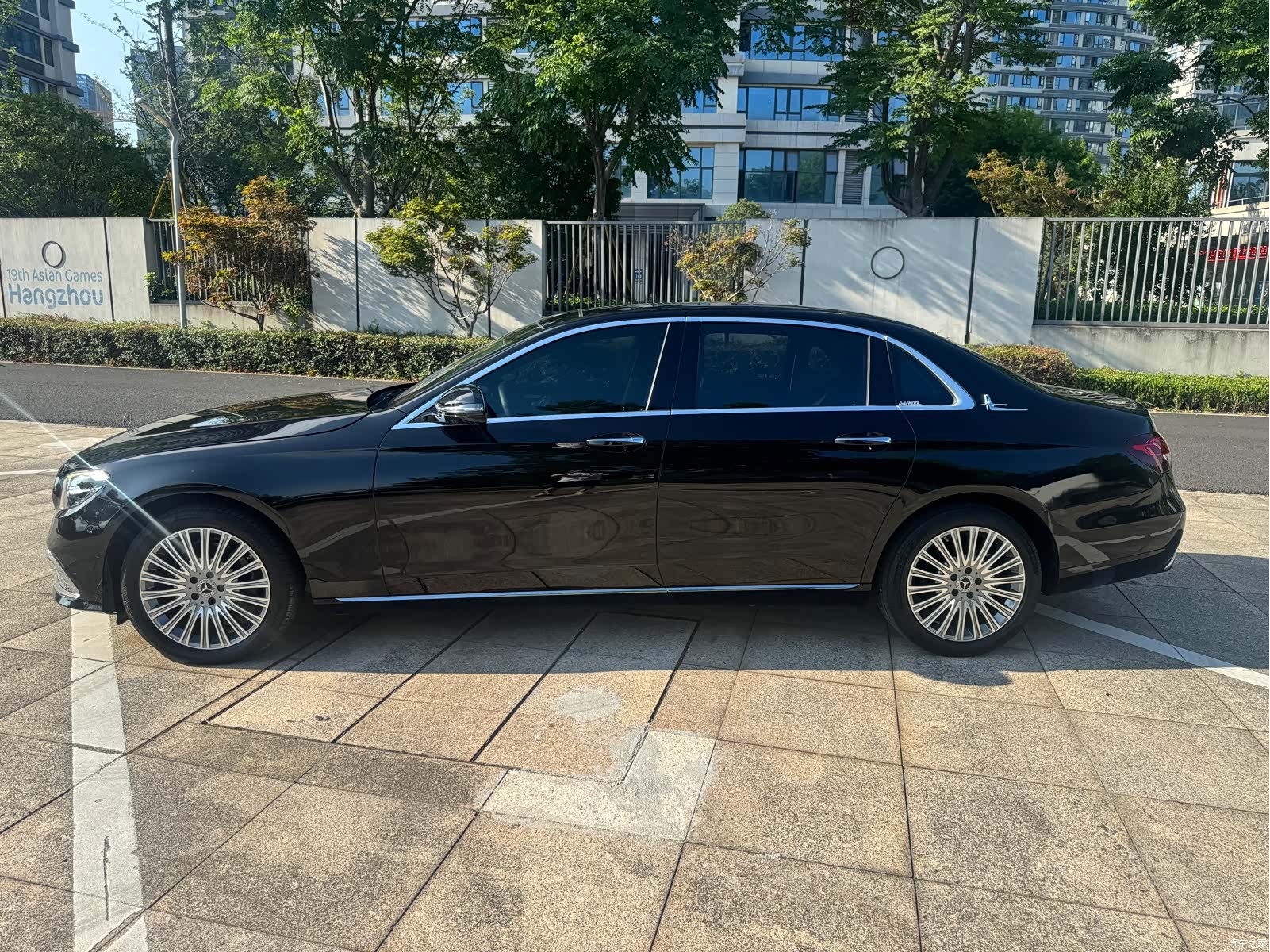 Mercedes-Benz E-Class, 2021 4