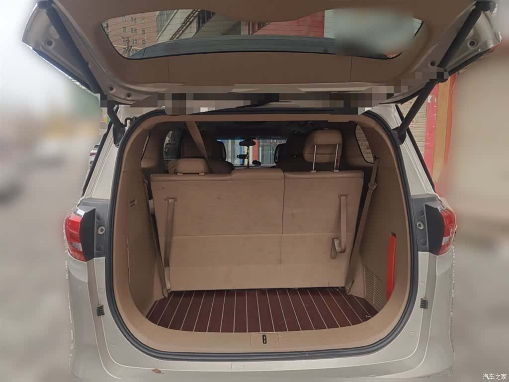 Buick GL8, 2019 10