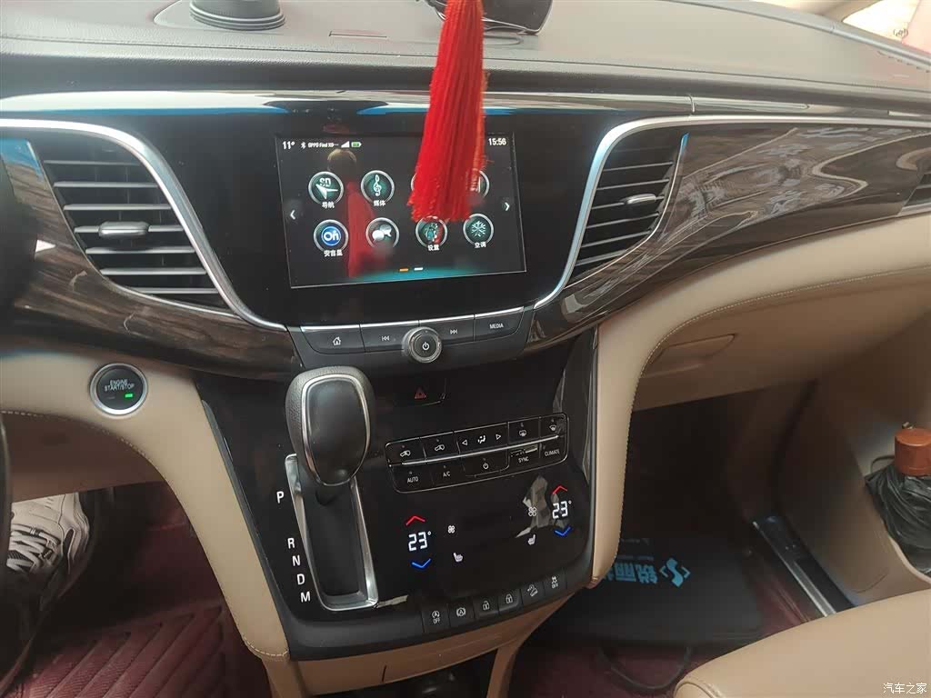Buick GL8, 2019 6