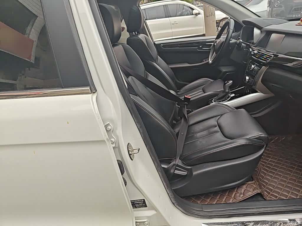 Zotye X5, 2018 20