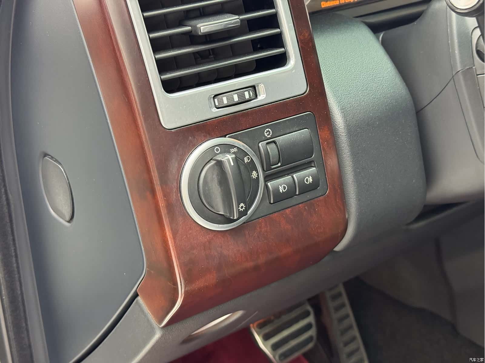 Land Rover Range Rover, 2011 8
