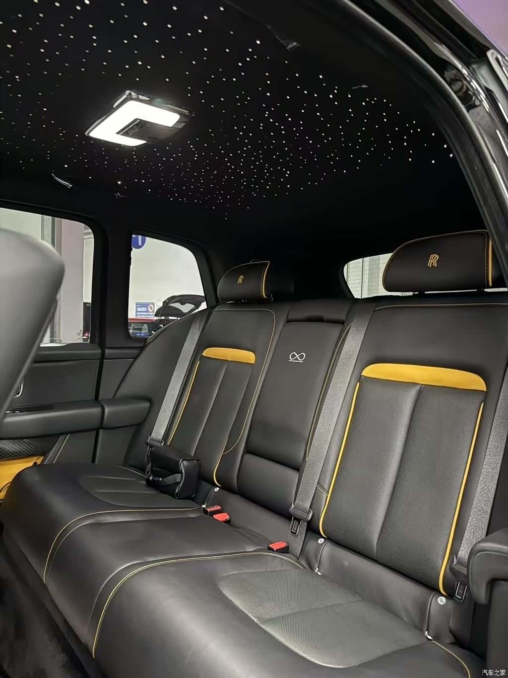 Rolls-Royce Cullinan, 2021 9
