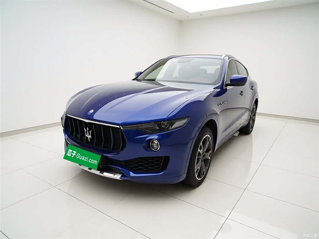 Maserati Levante, 2017 1