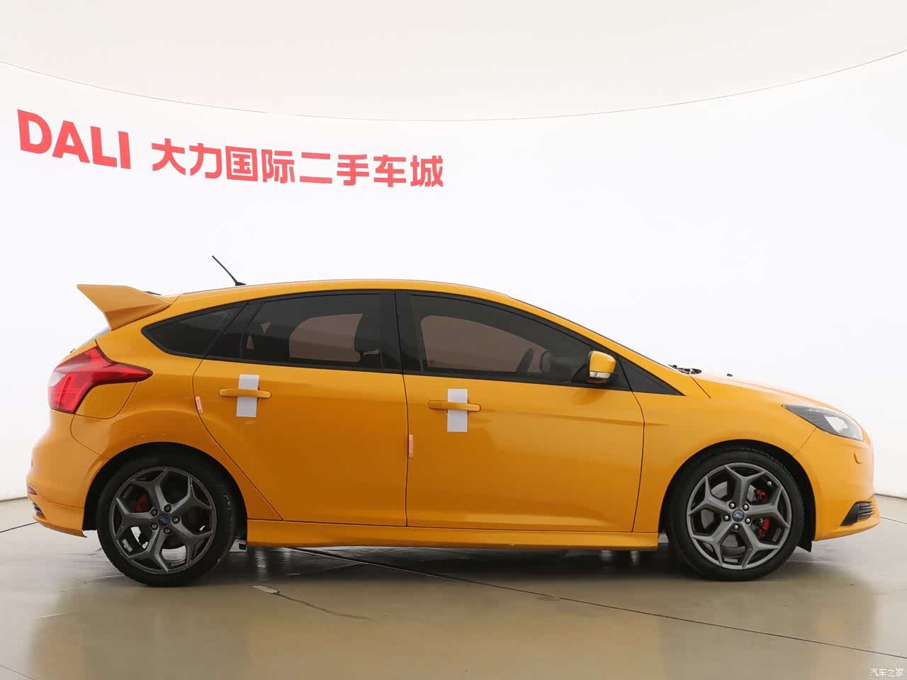 Ford Focus, 2013 6