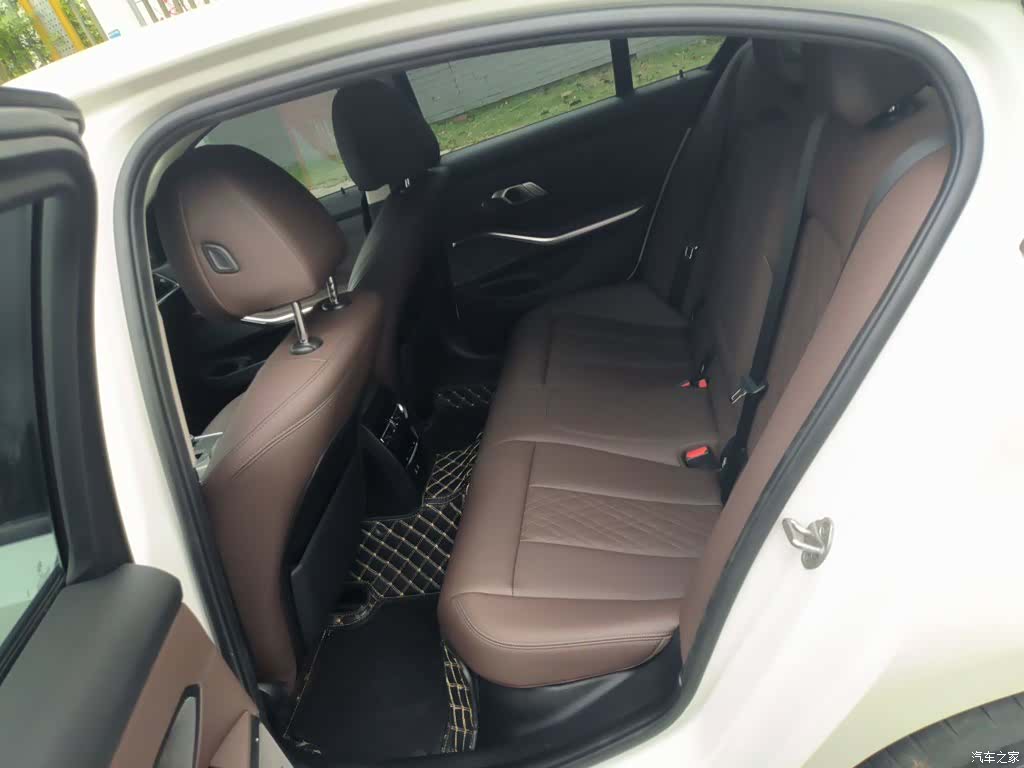 BMW 3 Series, 2022 13