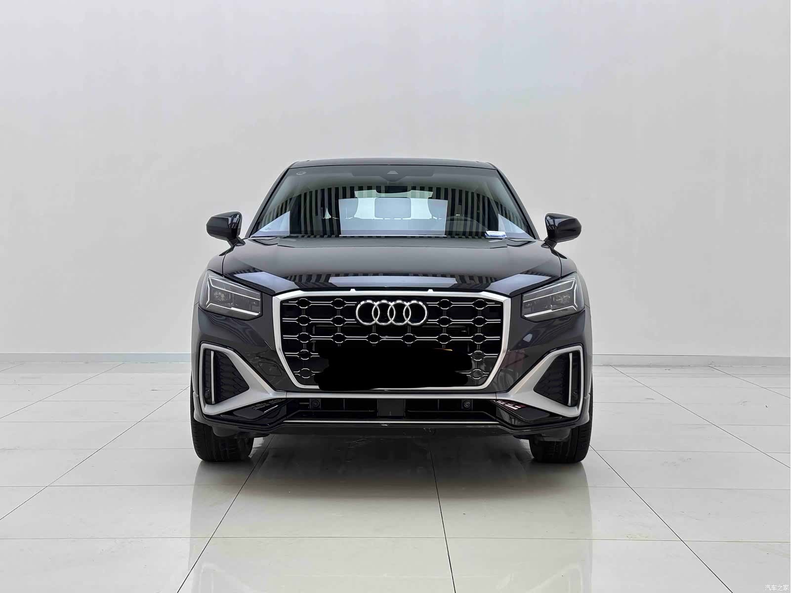Audi Q2L, 2024 2