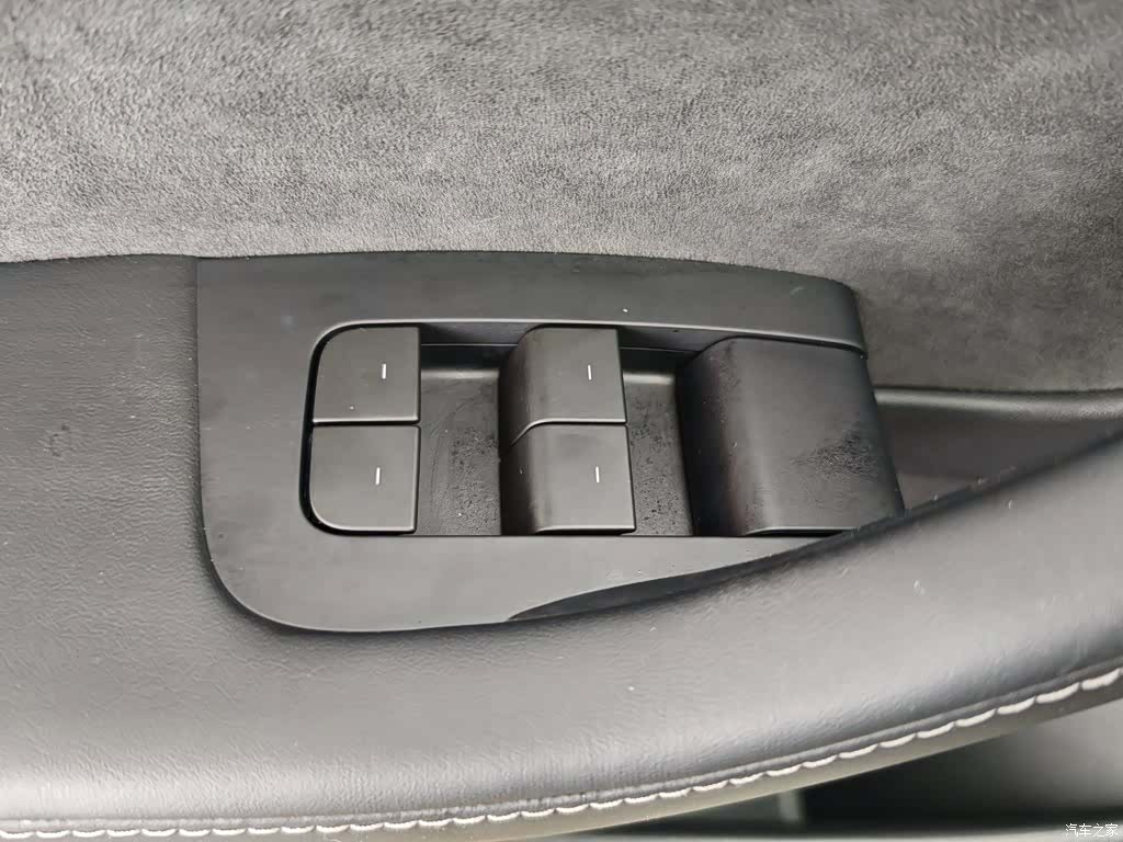 Tesla Model 3, 2023 9