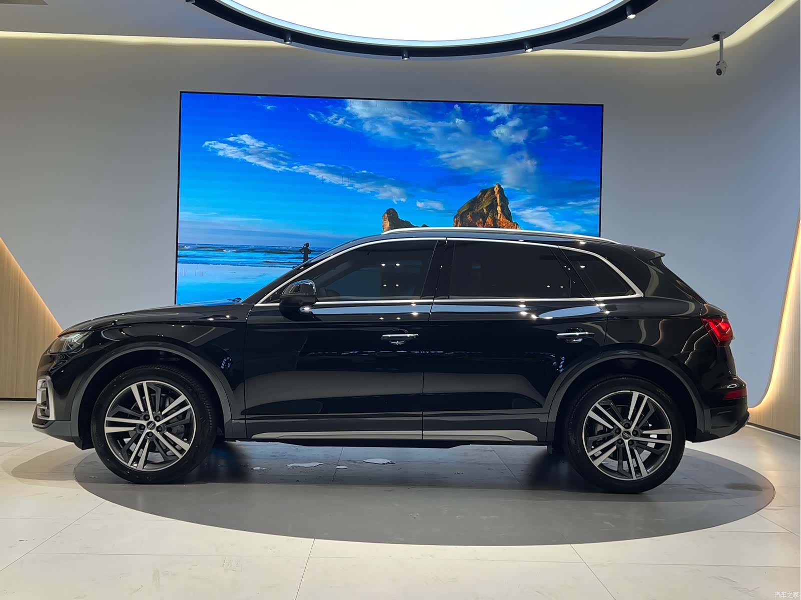 Audi Q5L, 2022 2