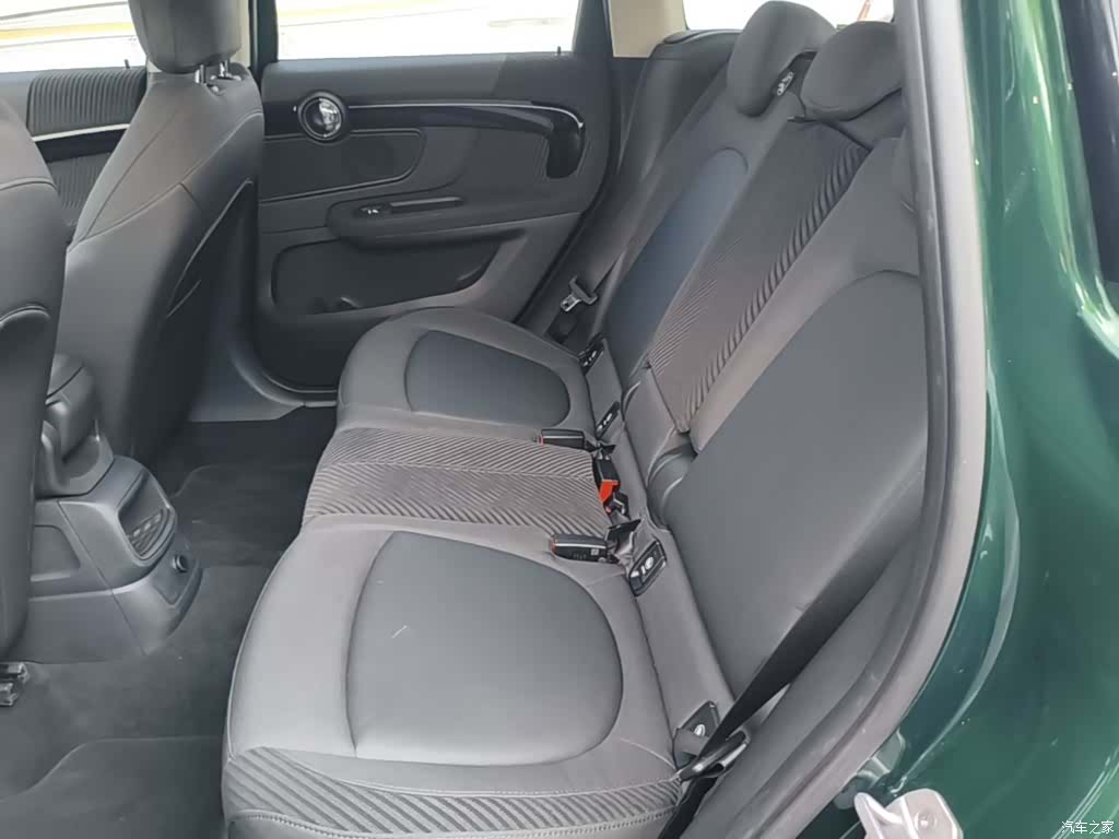 Mini Countryman, 2018 17