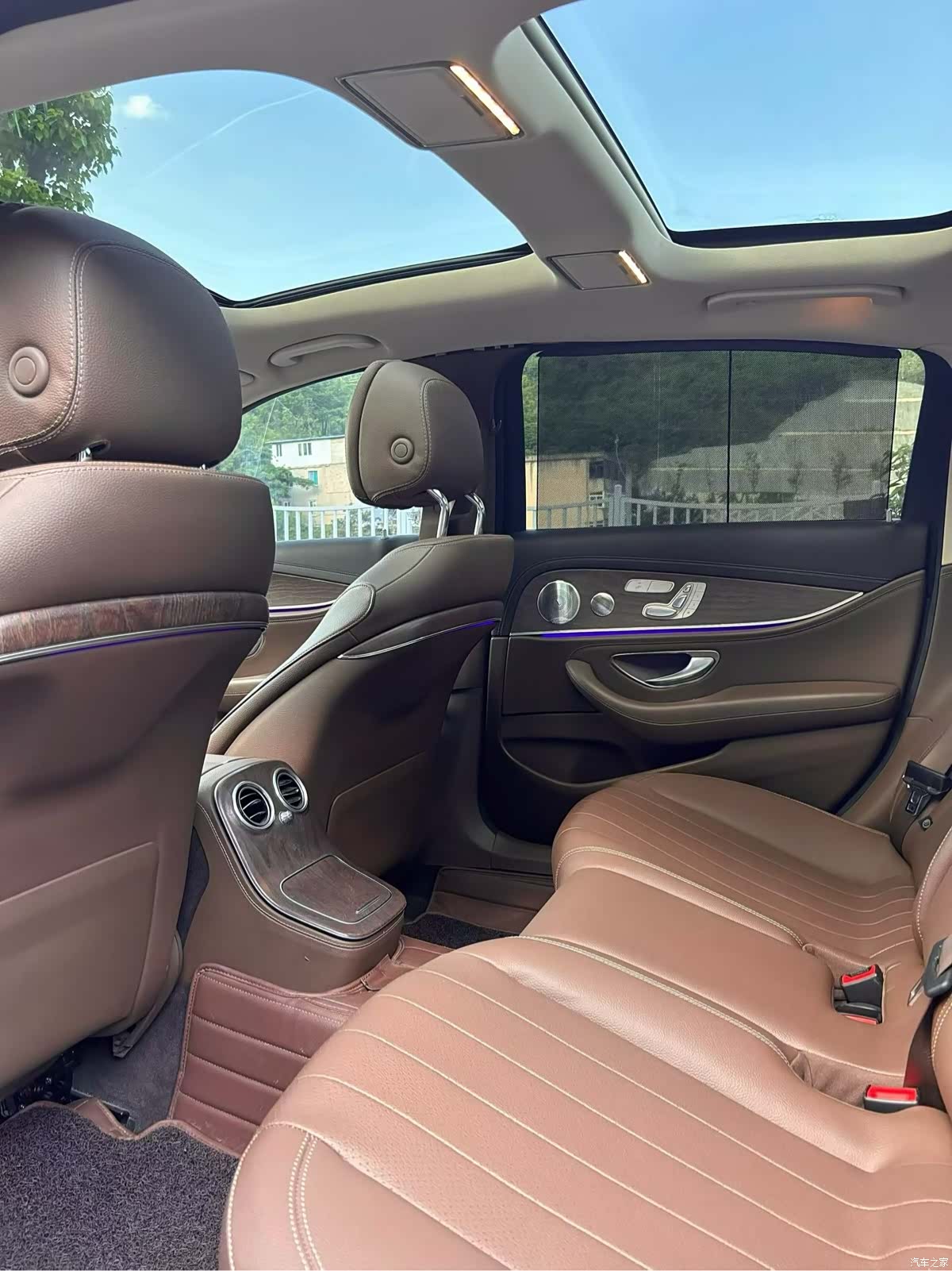 Mercedes-Benz E-Class, 2022 9