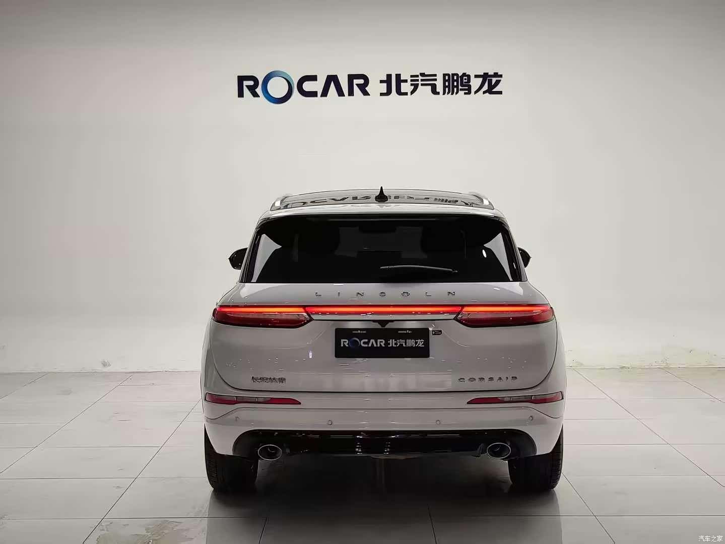 Lincoln Corsair, 2022 все фото