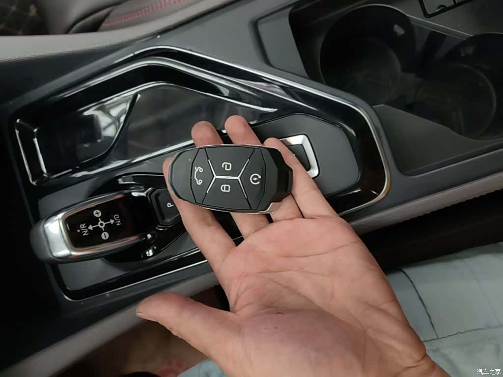 Lynk & Co 02, 2021 9