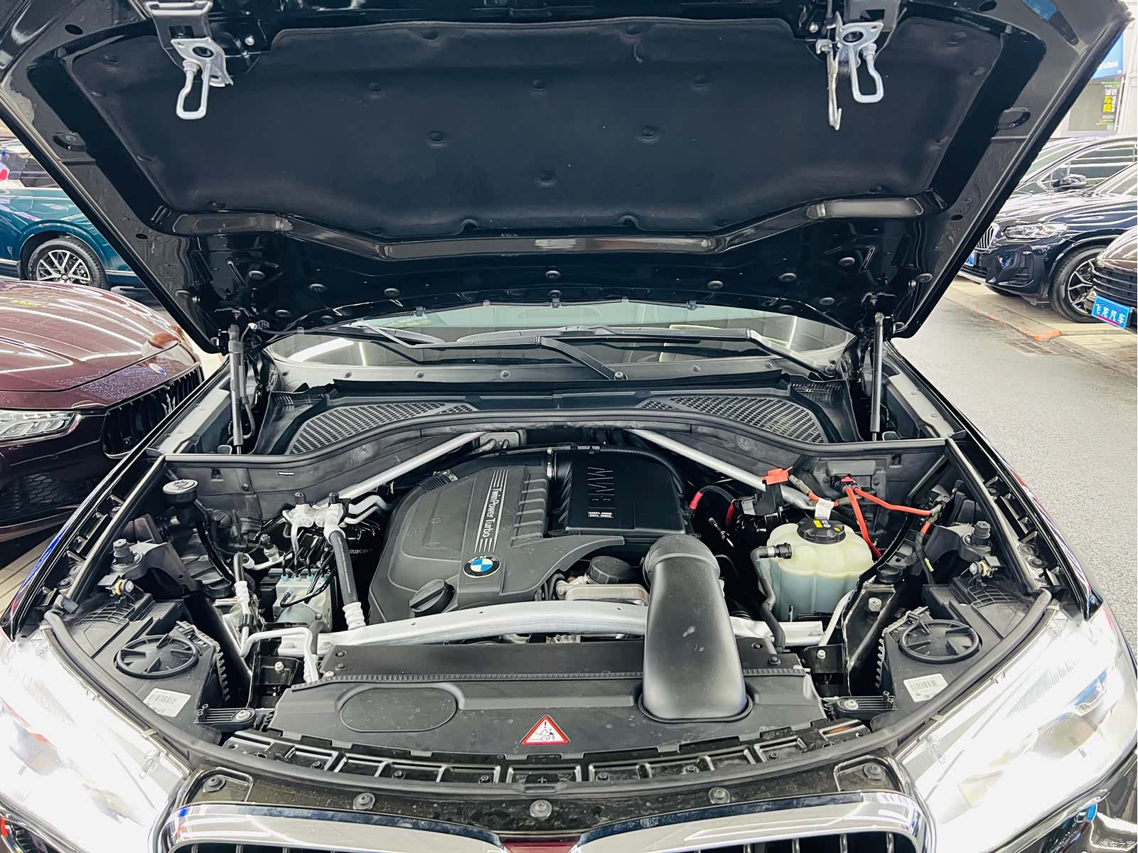 BMW X6, 2017 10