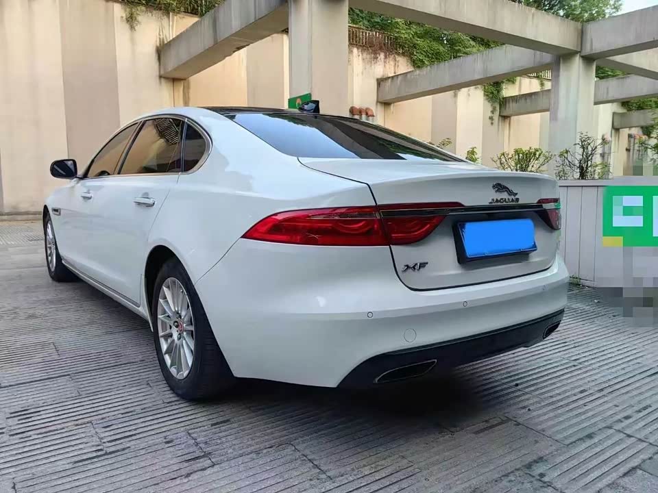 Jaguar XFL Jaguar XFL