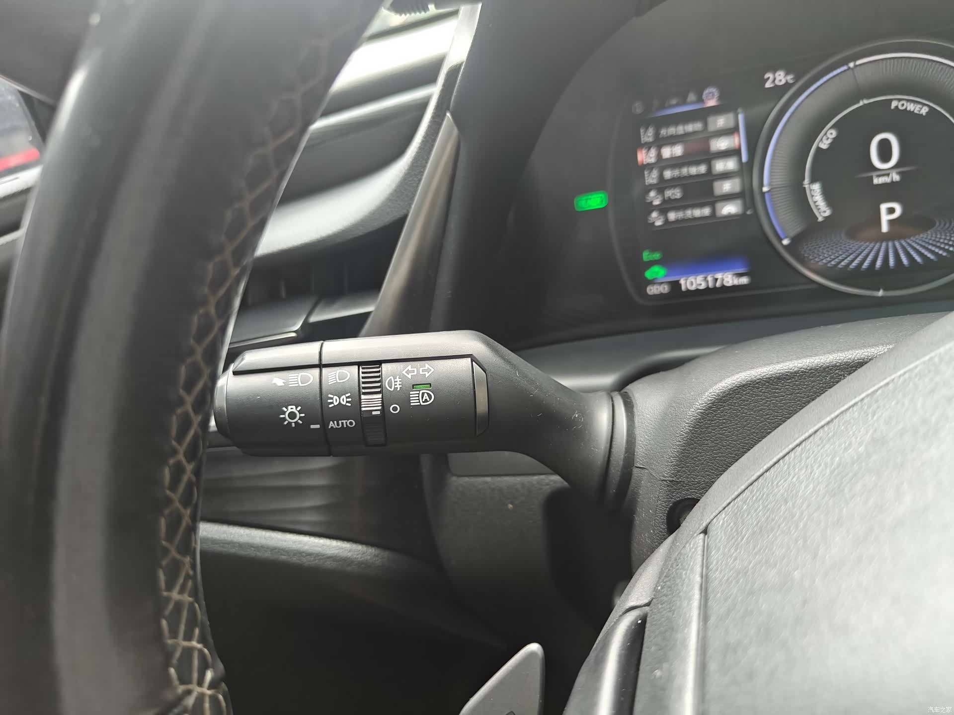 Lexus ES, 2019 18