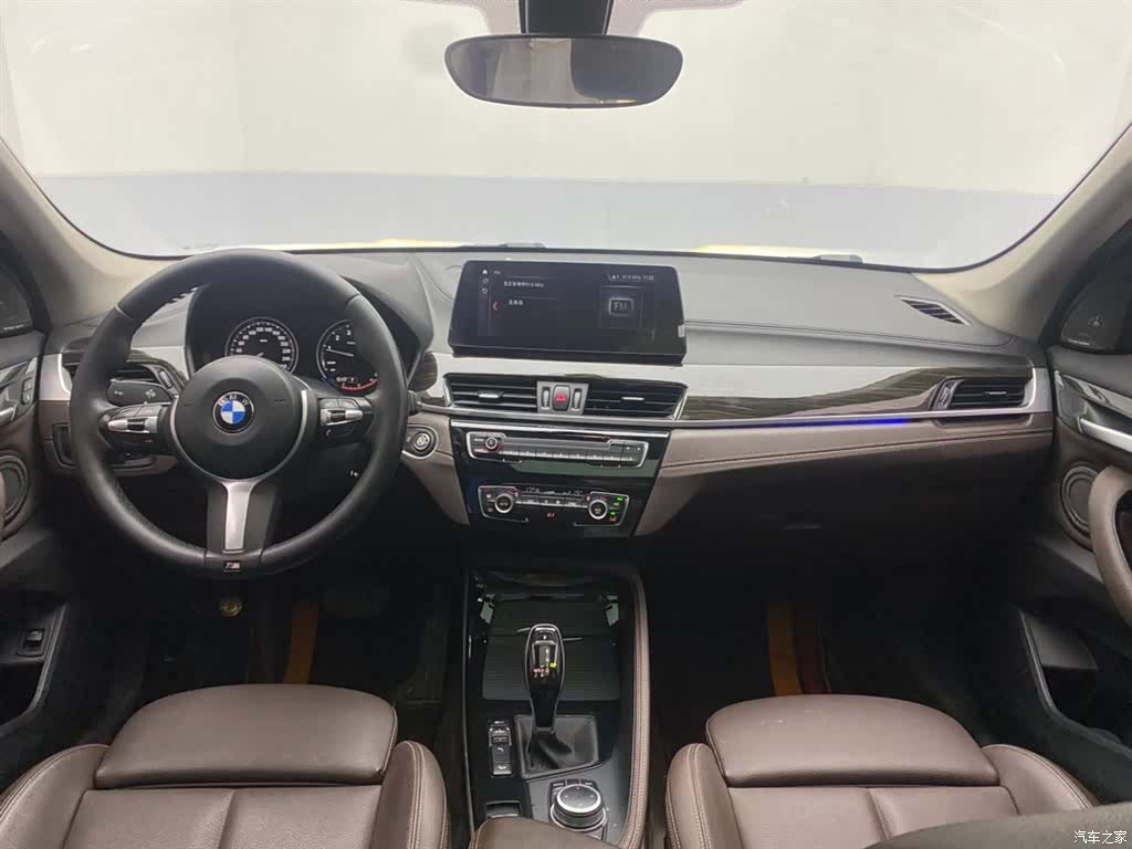 BMW X1, 2023 13