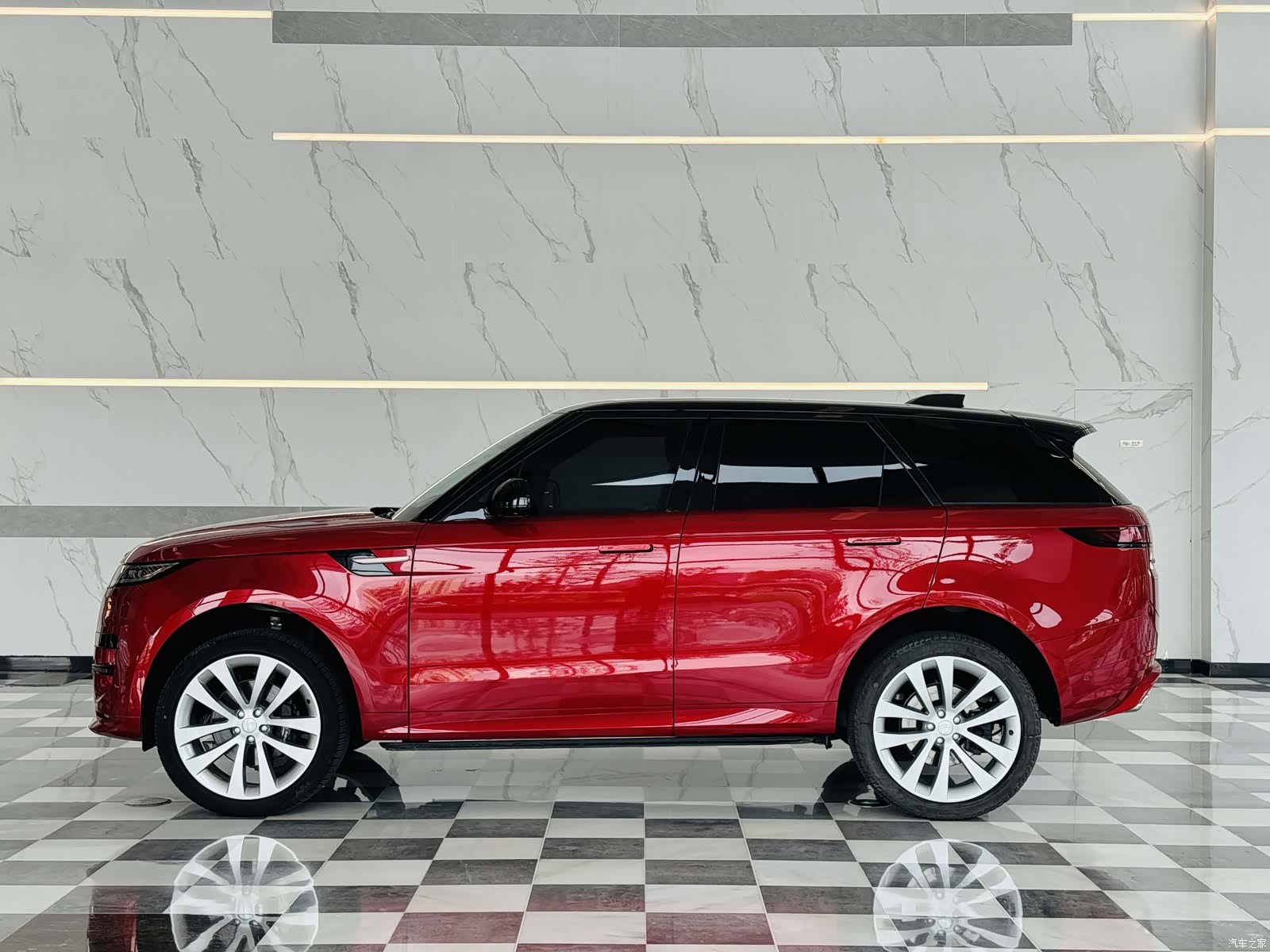 Land Rover Range Rover, 2024 3