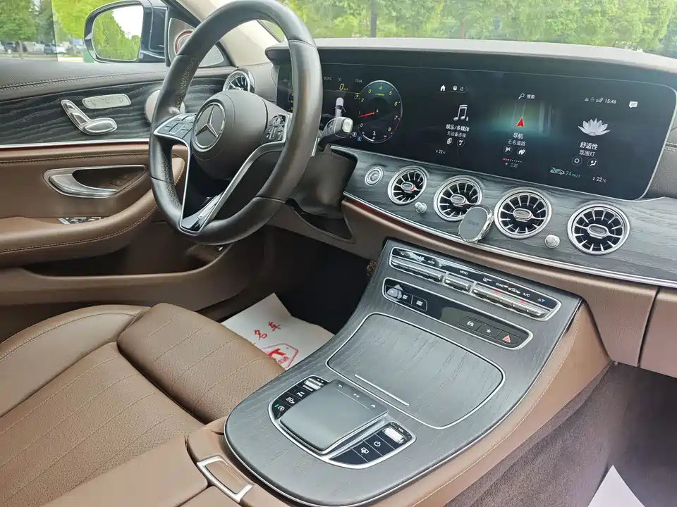 Mercedes-Benz E-class Mercedes-Benz E-class
