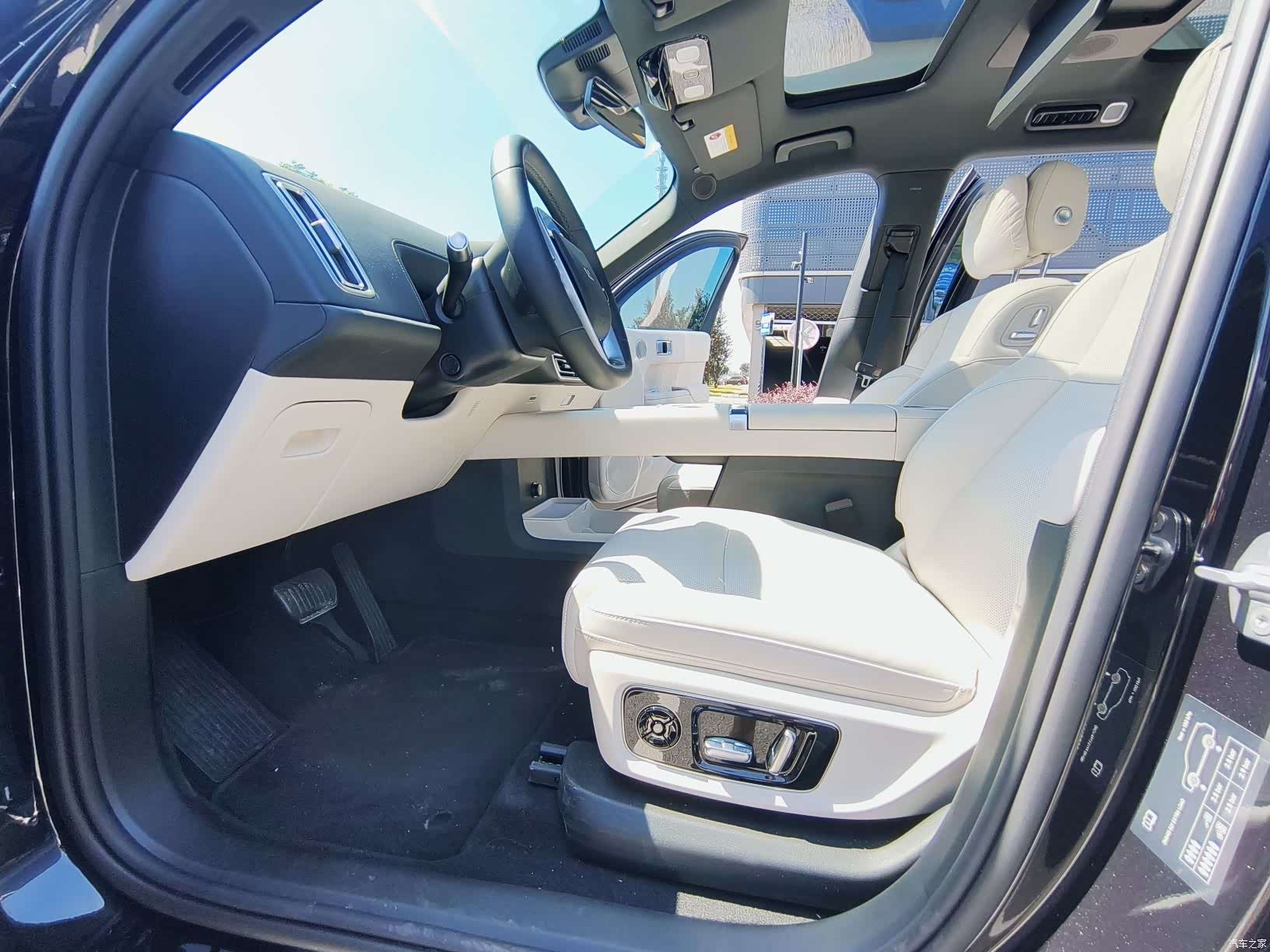 Li Auto L9, 2025 все фото