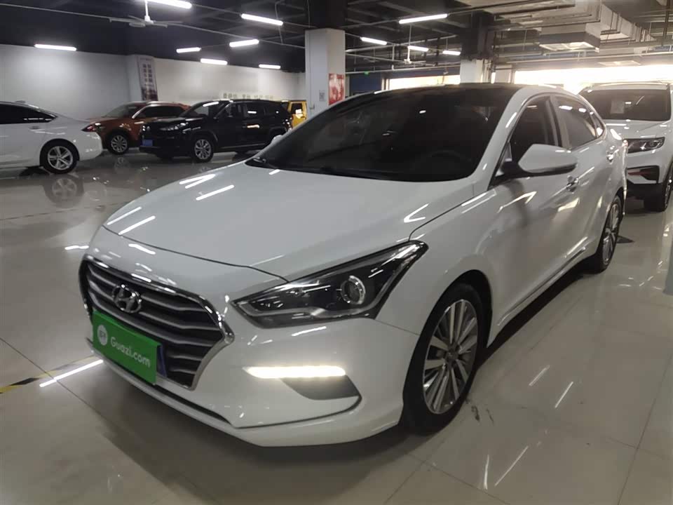 Hyundai Name picture