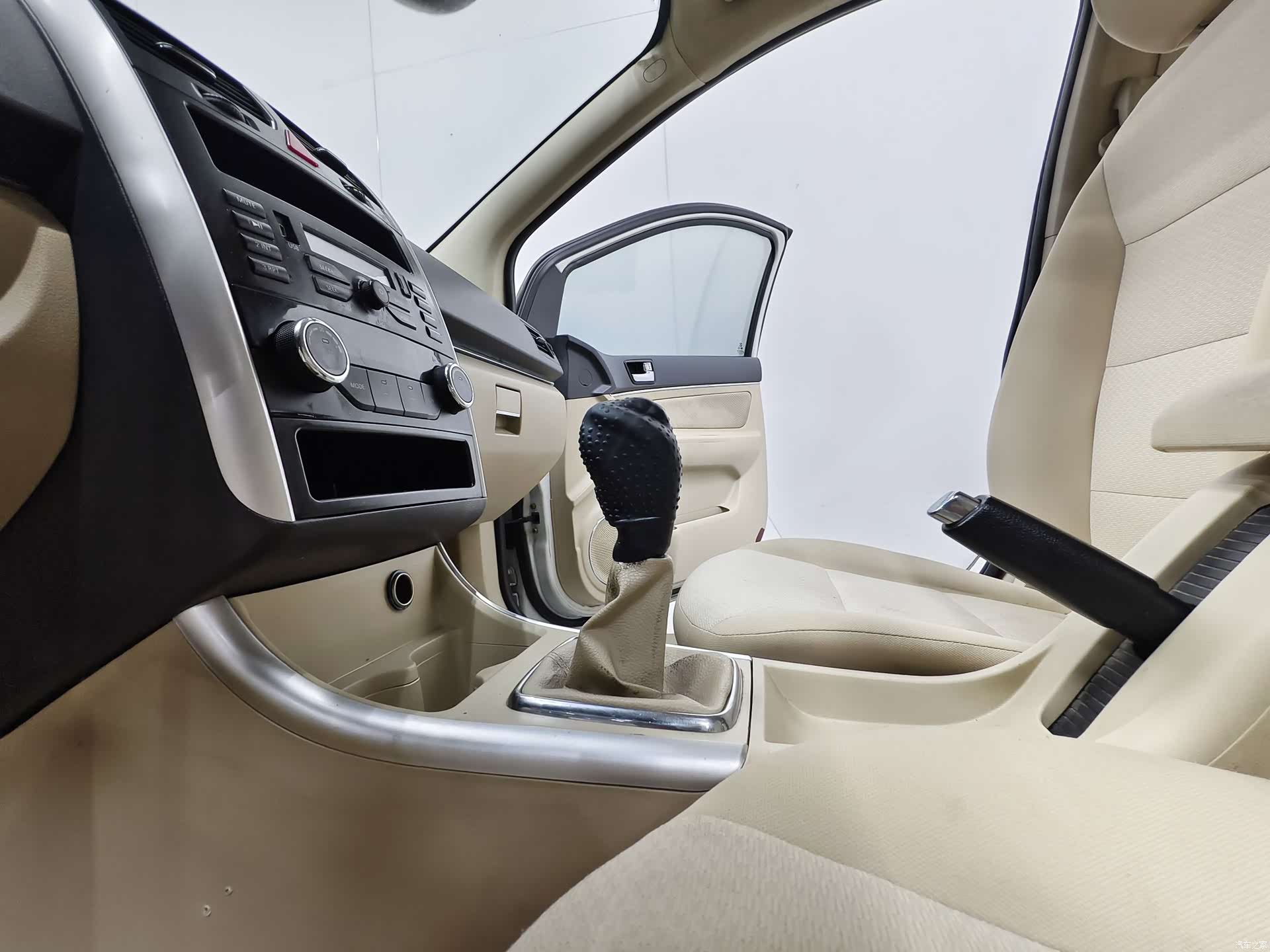 BAIC D20, 2016 11