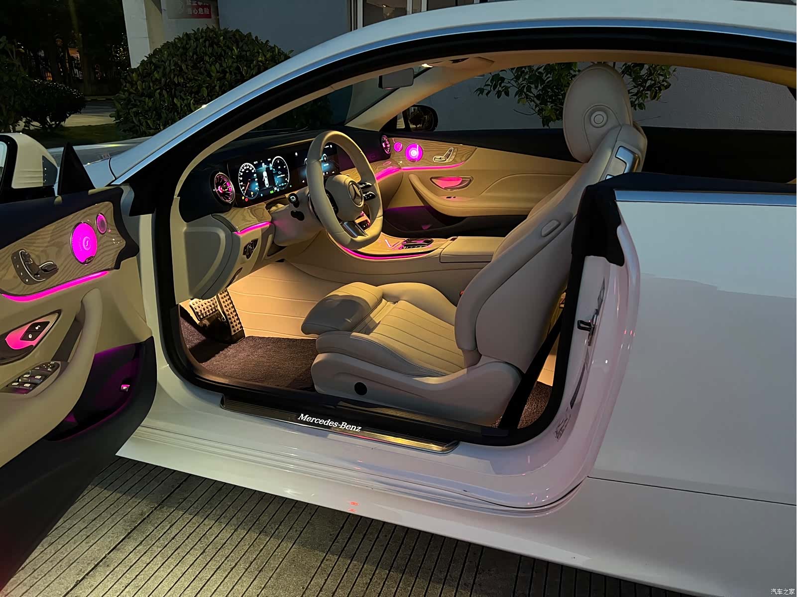 Mercedes-Benz E-Class, 2021 6