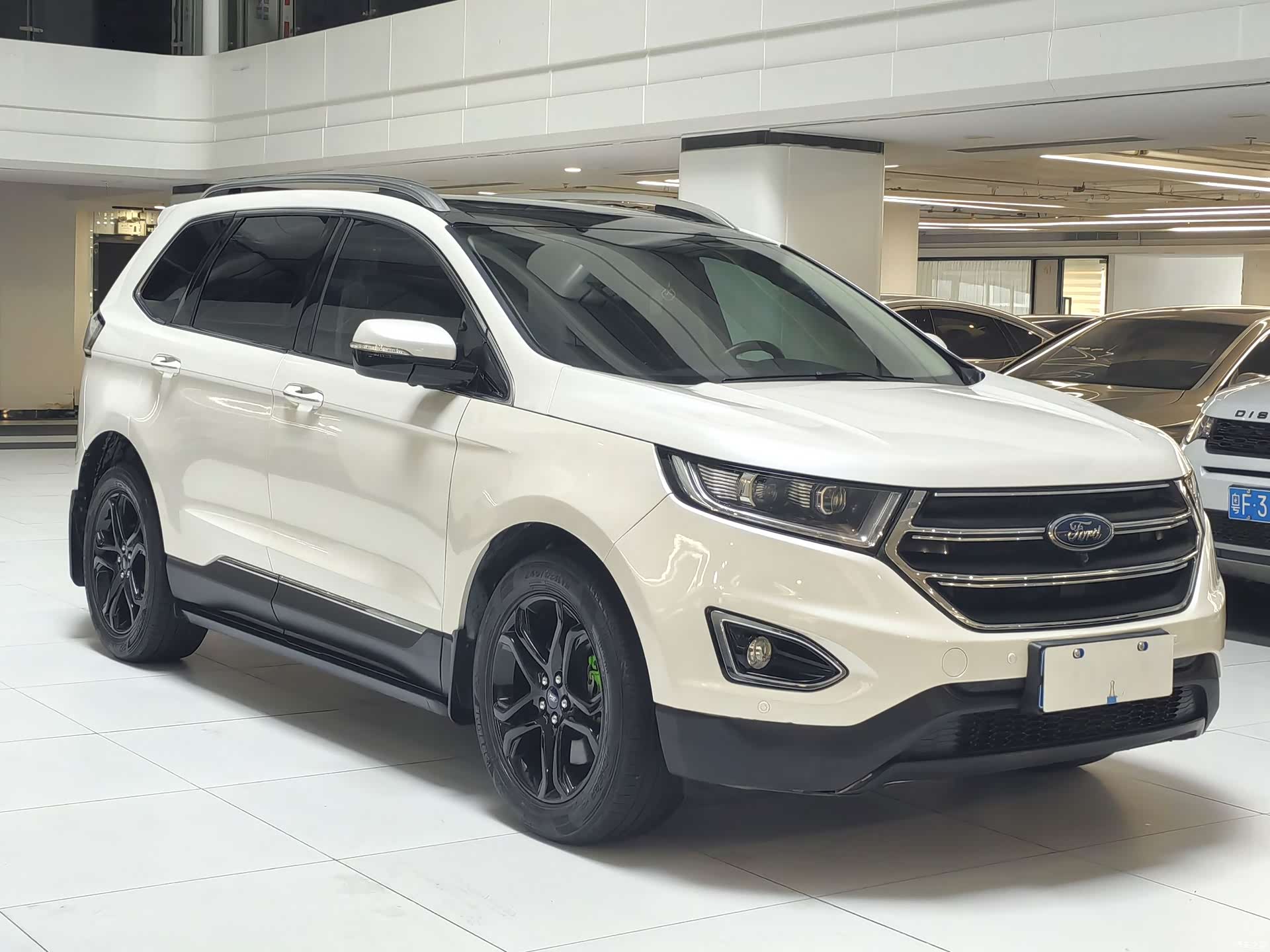Ford Edge, 2019 3