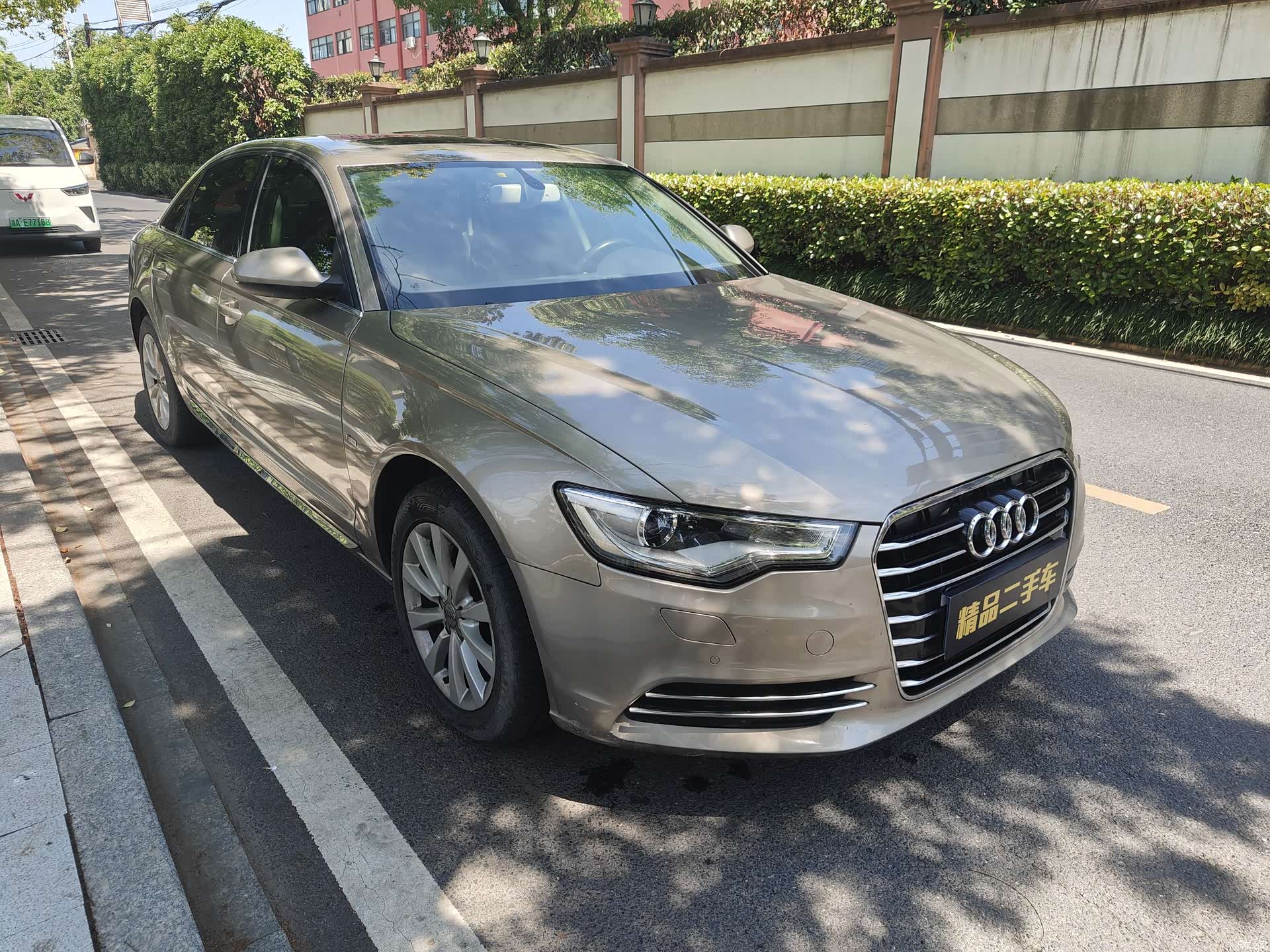 Audi A6L, 2014 3