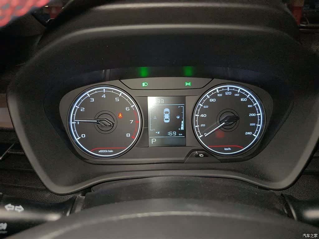 Geely X3, 2021 4