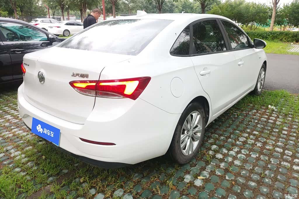 Buick V, 2018 3
