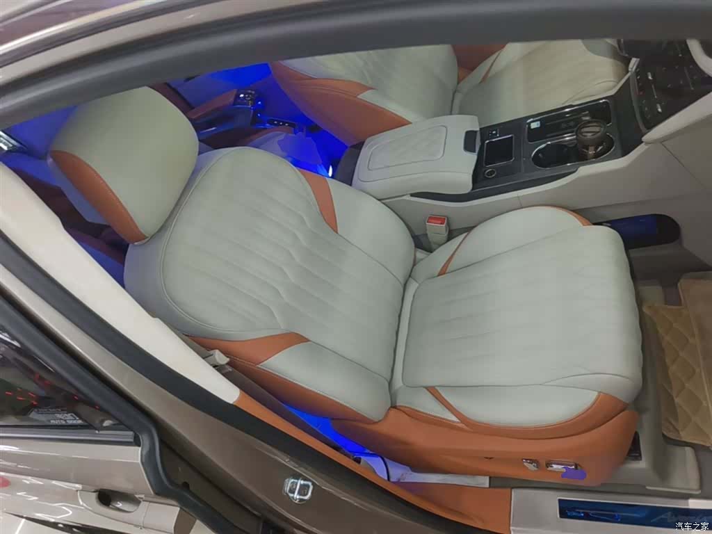 Buick GL8, 2023 25