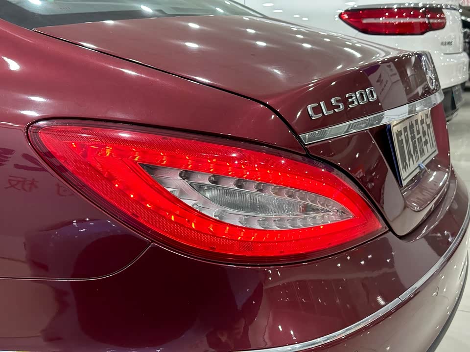 Mercedes-Benz CLS