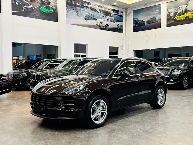Porsche Macan 2021 — купить из Китая под заказ