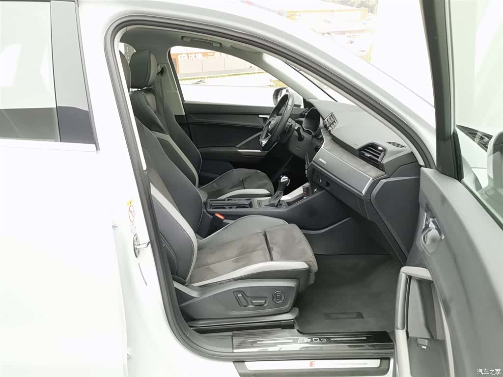 Audi Q3, 2020 23