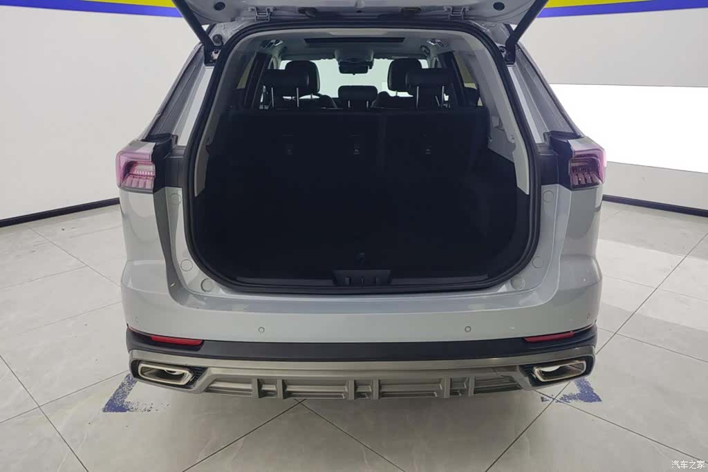 Chery Tiggo 8, 2023 4