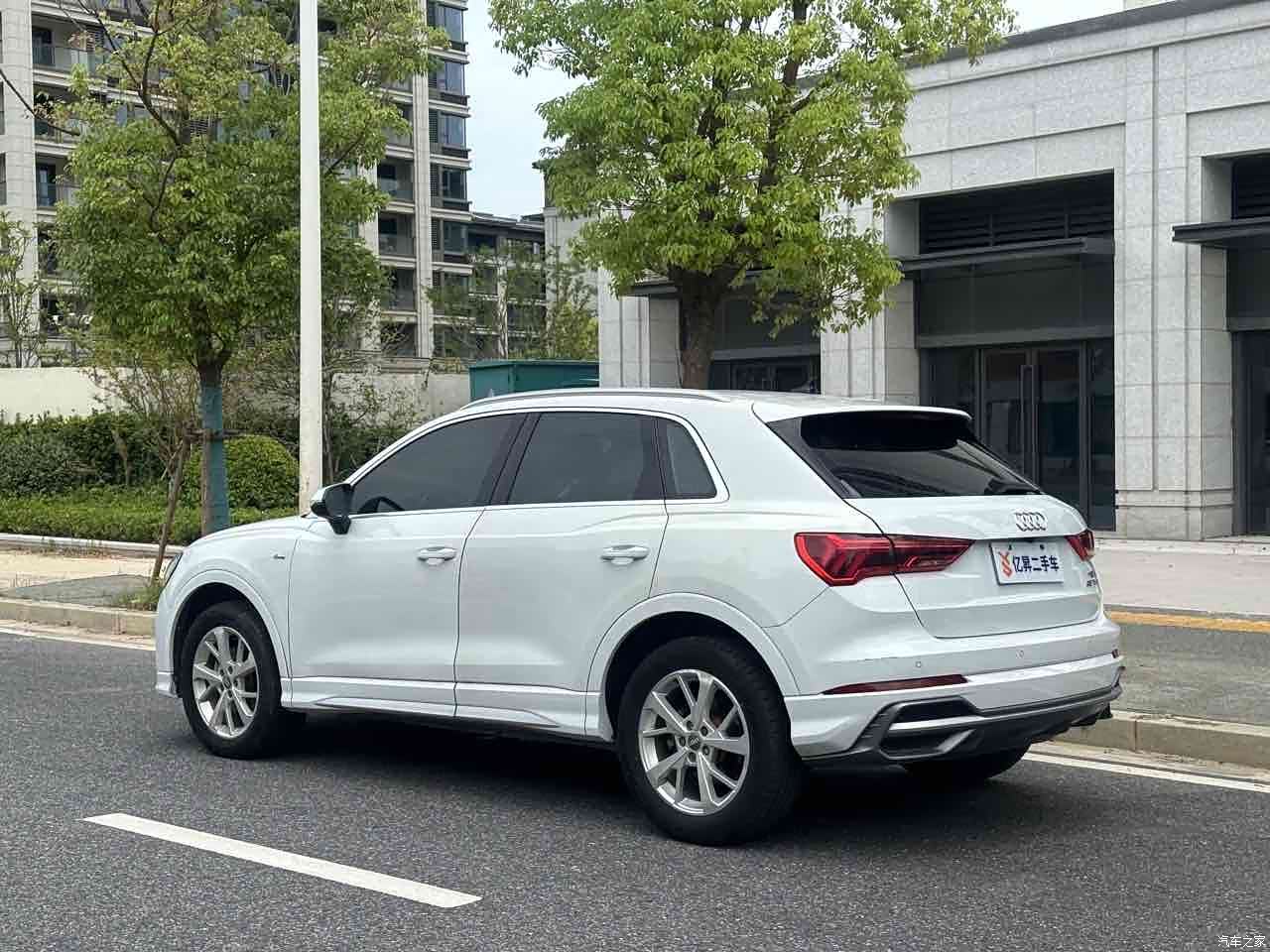 Audi Q3, 2019 4
