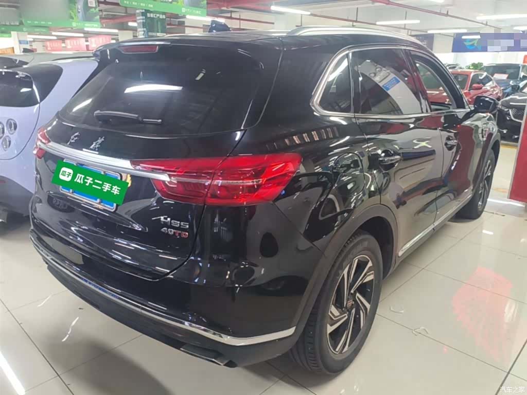 Hongqi HS5, 2022 7