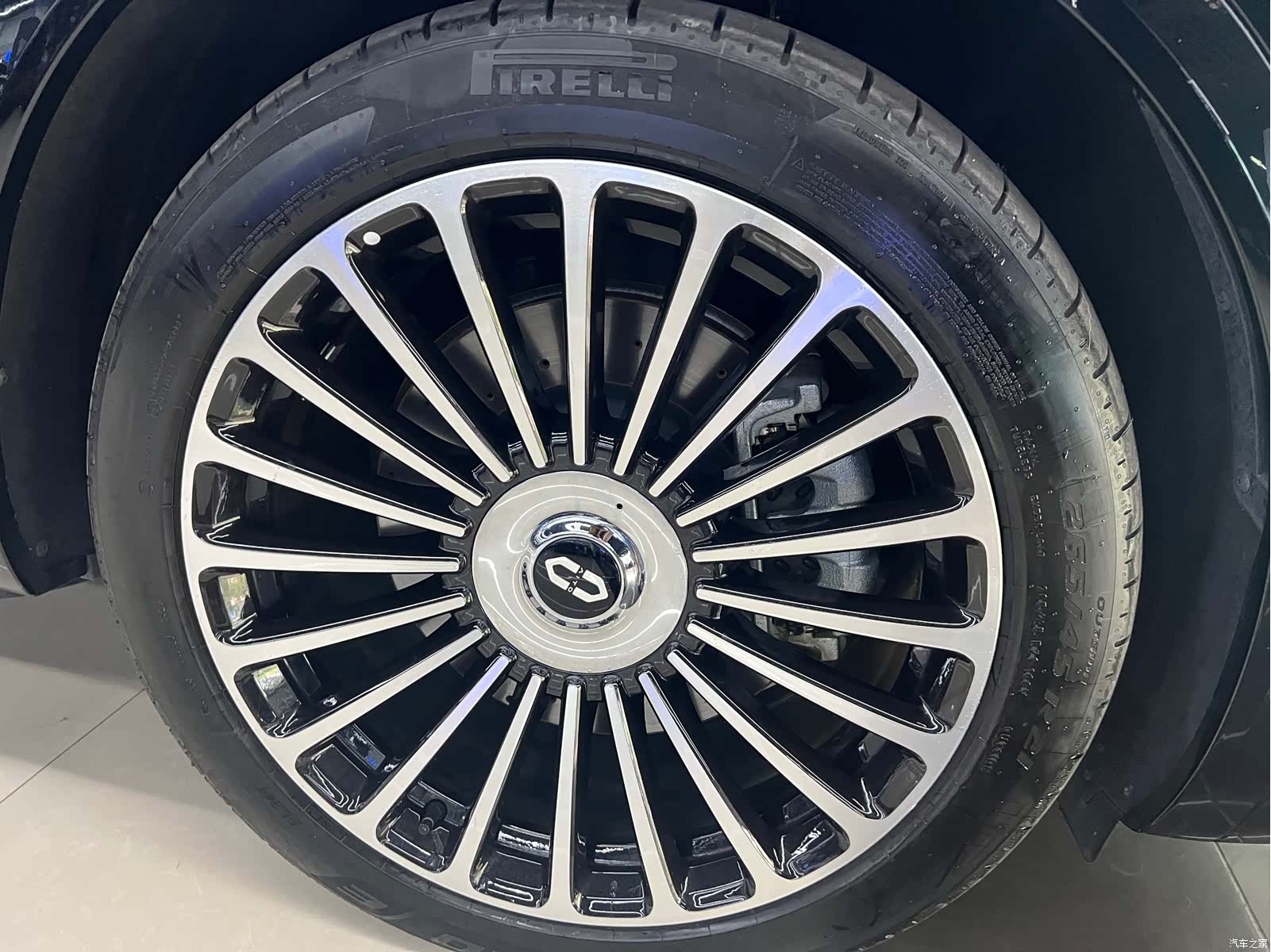 Luxeed S7, 2025 12