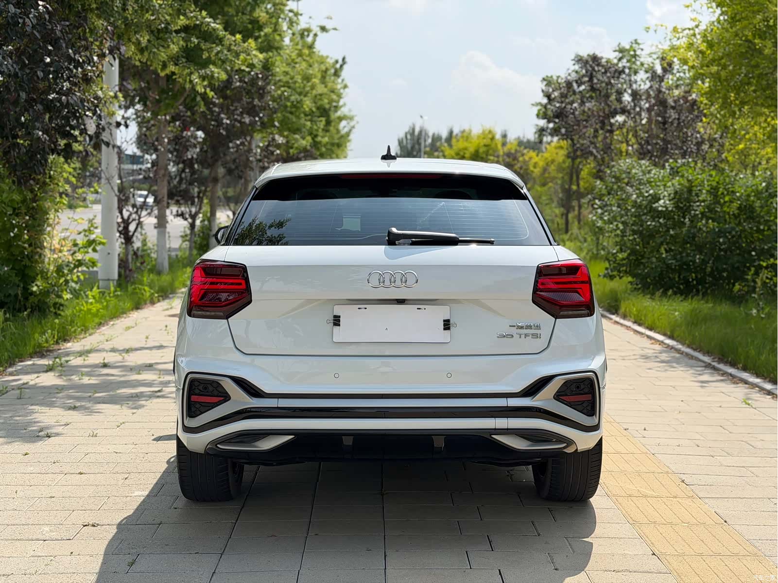 Audi Q2L, 2022 23