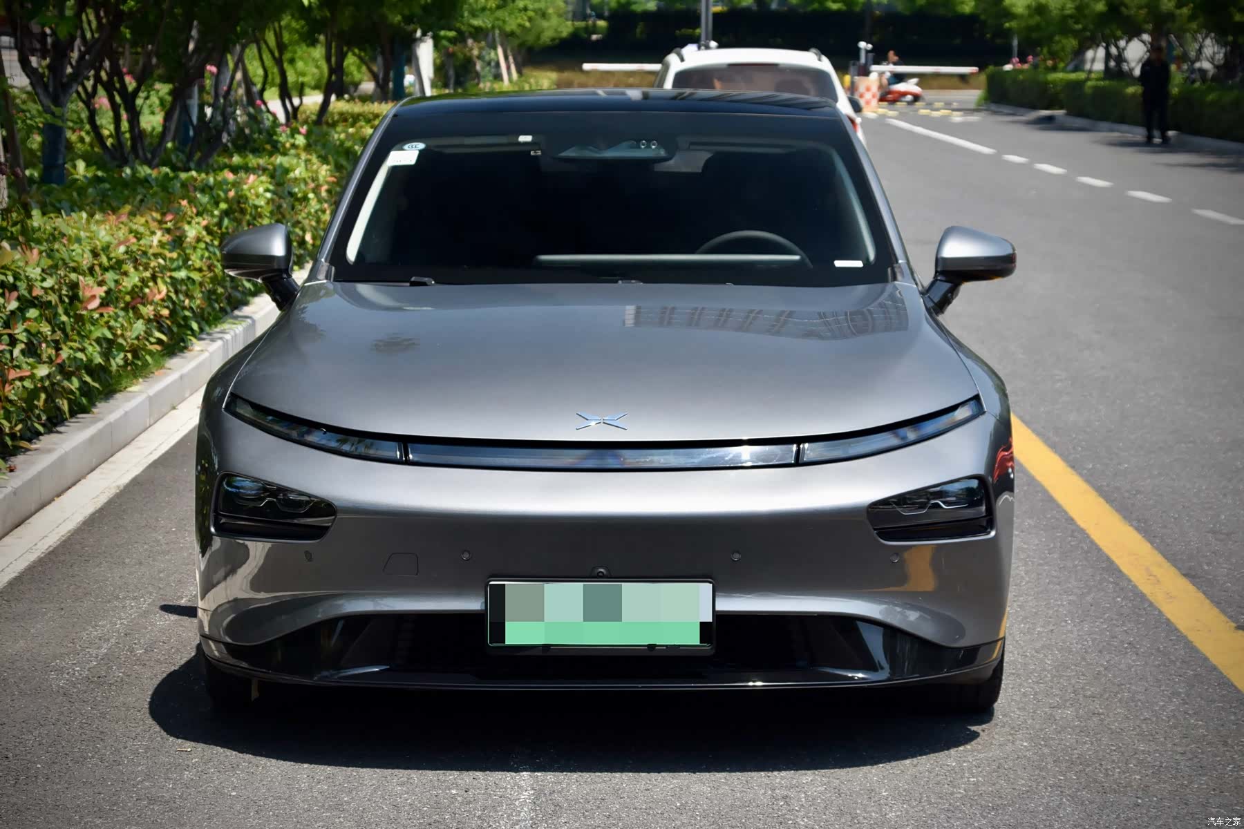 Xpeng P7, 2021 4